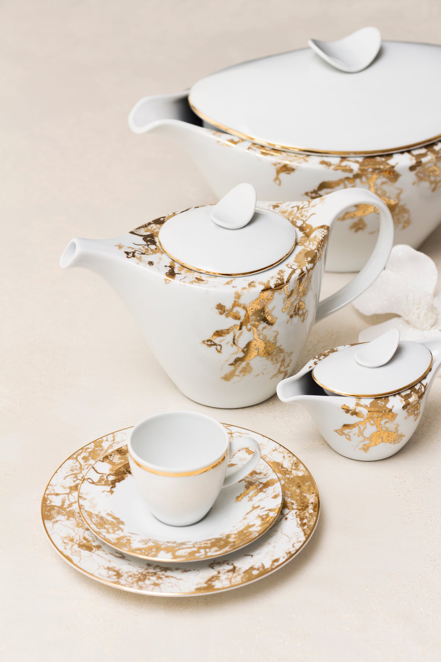 gold porcelain espresso cup